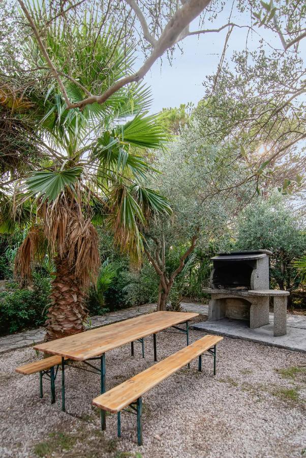 Beach Boy & Pool Girl Apartments فير المظهر الخارجي الصورة